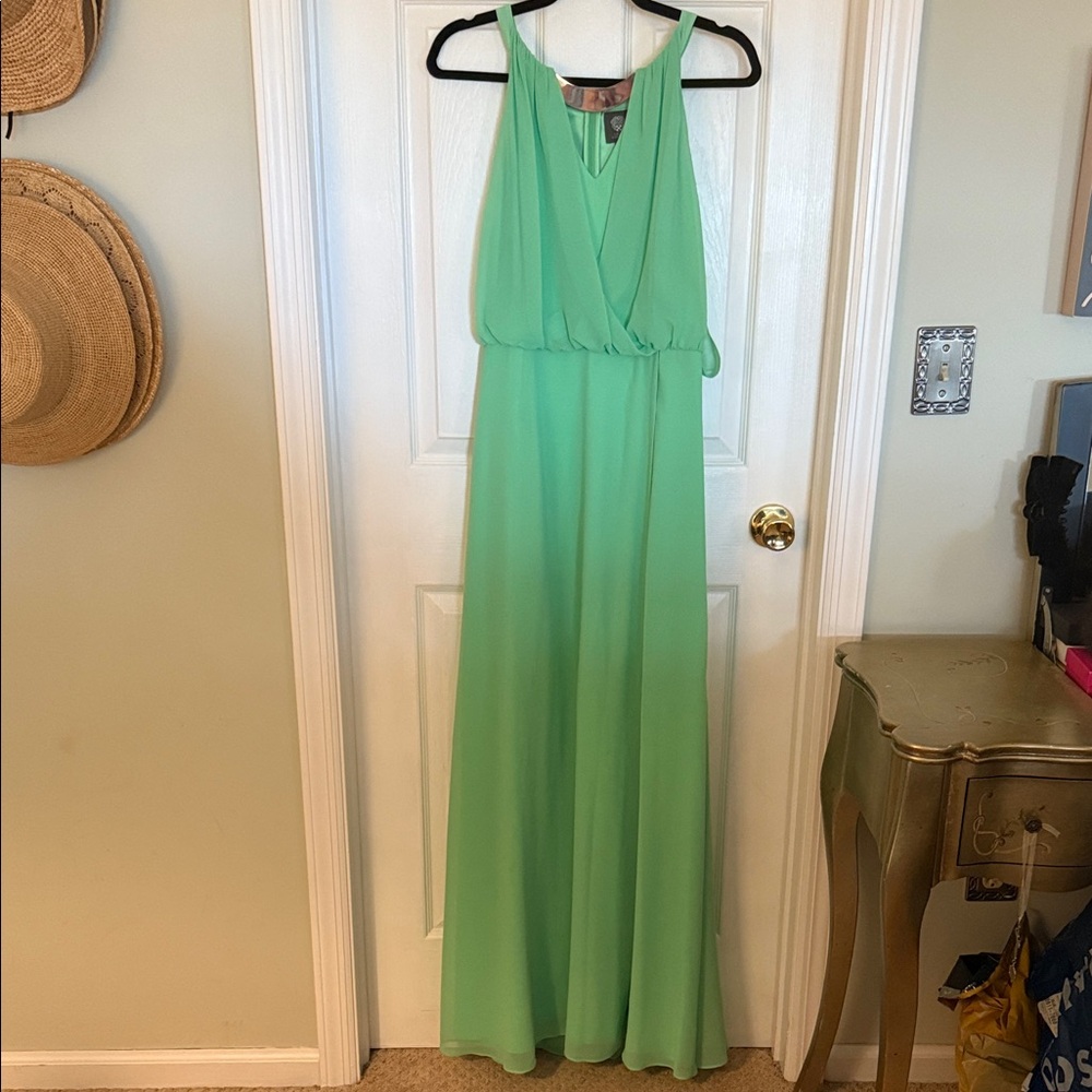 Vince Camuto Elegant Green Maxi Dress